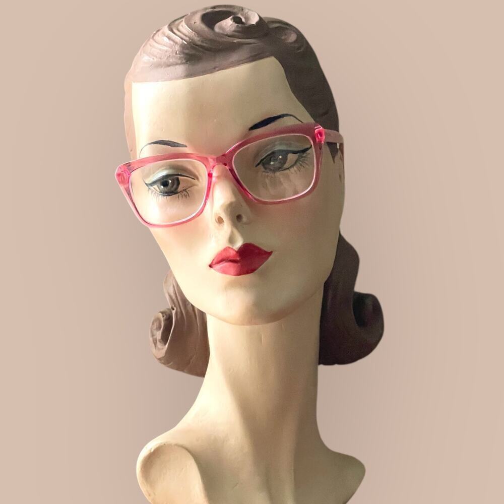 Betsey Johnson +2.00 Pink Reading Glasses Readers Rounded Square - Picture 2 of 9